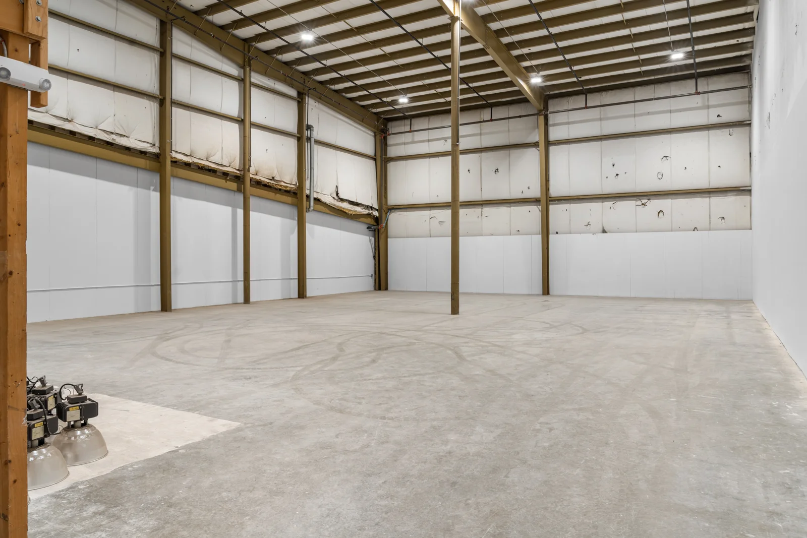 Representative open warehouse interior from Suite 134-B